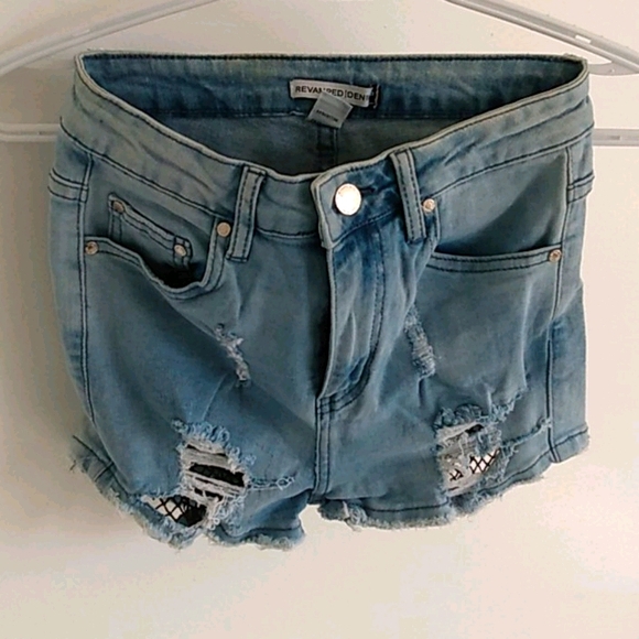 Jean Shorts - Picture 1 of 4